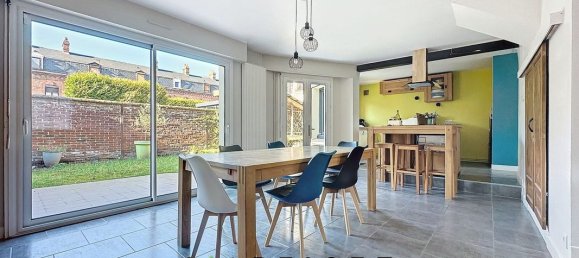 5 bedrooms House in Rouen, France No. 358842 4