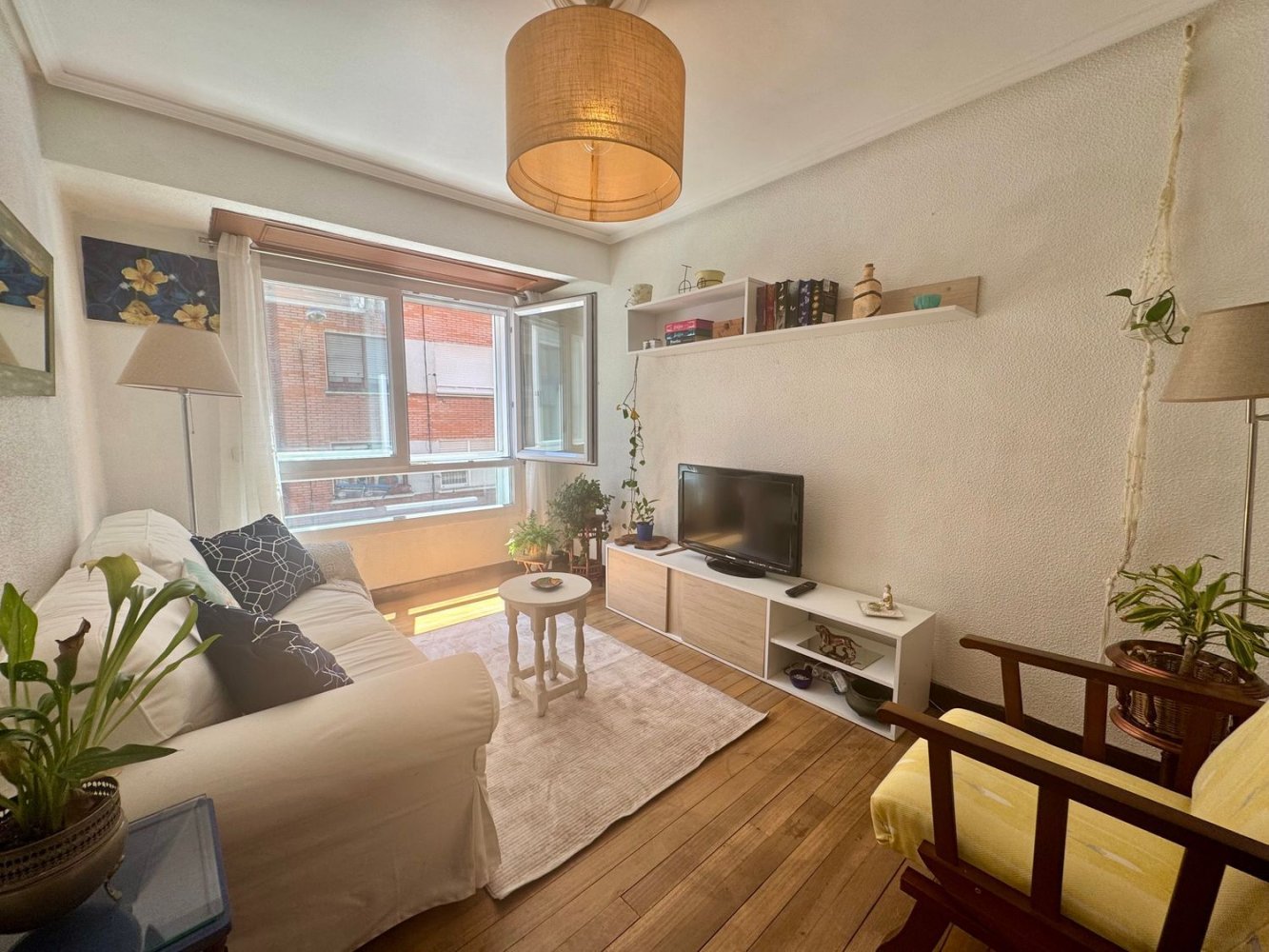 3 bedrooms Apartment in Basque Autonomous Community, Spain No. 164426