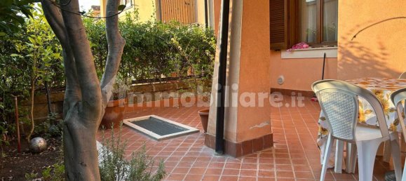 Дом с 2 спальнями в Риньяно Фламинио, Италия № 330748 9