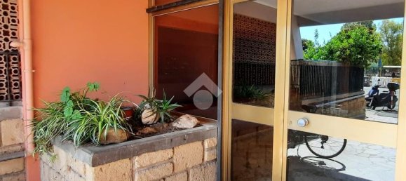 2 bedrooms Apartment in Ladispoli, Italy No. 371411 3