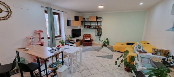 2 Schlafzimmer Wohnung in Rome, Italy, Nr. 221931 2