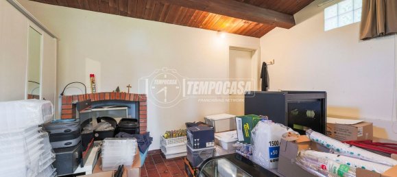 2 bedrooms House in Misano Adriatico, Italy No. 377120 2