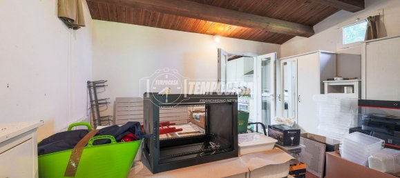 2 bedrooms House in Misano Adriatico, Italy No. 377120 5