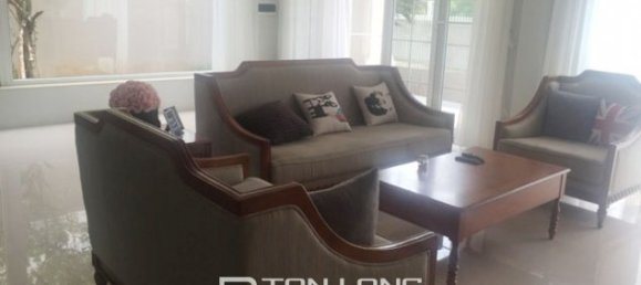 4 bedrooms Villa in Tay Ho, Vietnam No. 2426 10