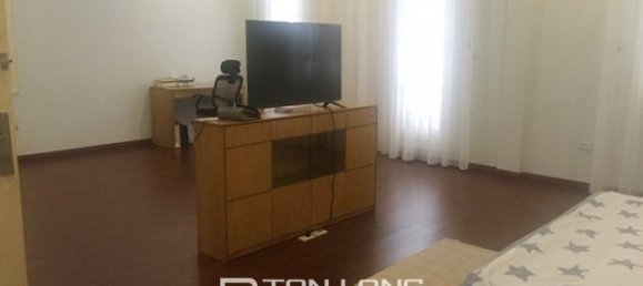 4 bedrooms Villa in Tay Ho, Vietnam No. 2426 9