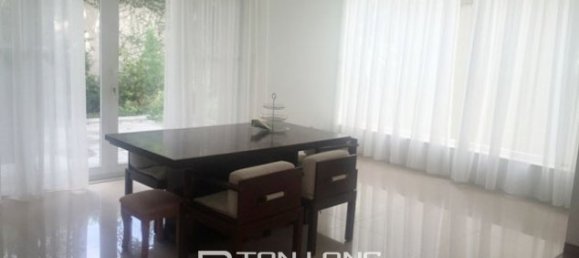 4 bedrooms Villa in Tay Ho, Vietnam No. 2426 18