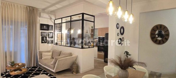 Квартира с 3 спальнями в Рим, Италия № 322522 4