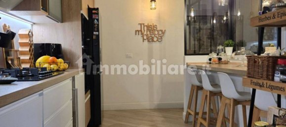 Квартира с 3 спальнями в Рим, Италия № 322522 6