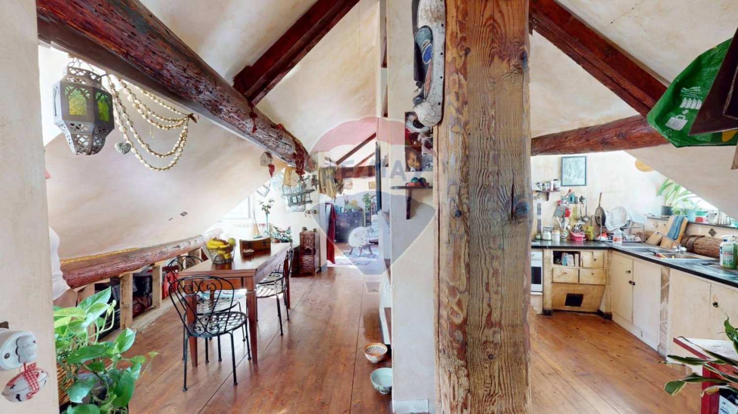 Apartamento de 2 dormitorios en Genoa, Italy No. 291776