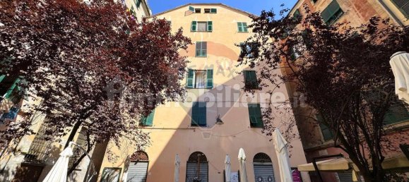 Apartamento de 2 dormitorios en Genoa, Italy No. 291776 47