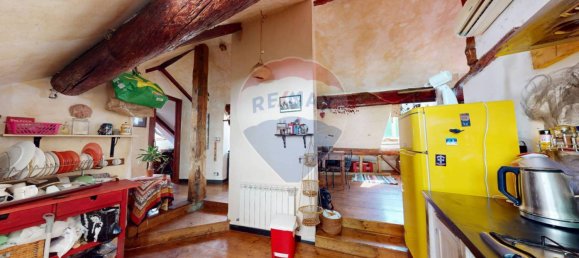 Apartamento de 2 dormitorios en Genoa, Italy No. 291776 2