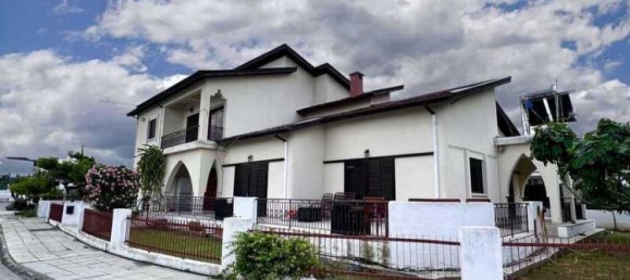 4 غرف نوم منزل في Strovolos, Cyprus رقم 7608 7