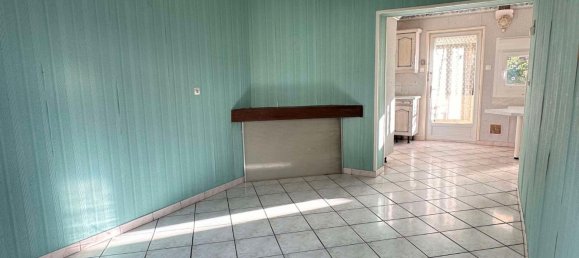 3 bedrooms House in Harly, France No. 51139 4