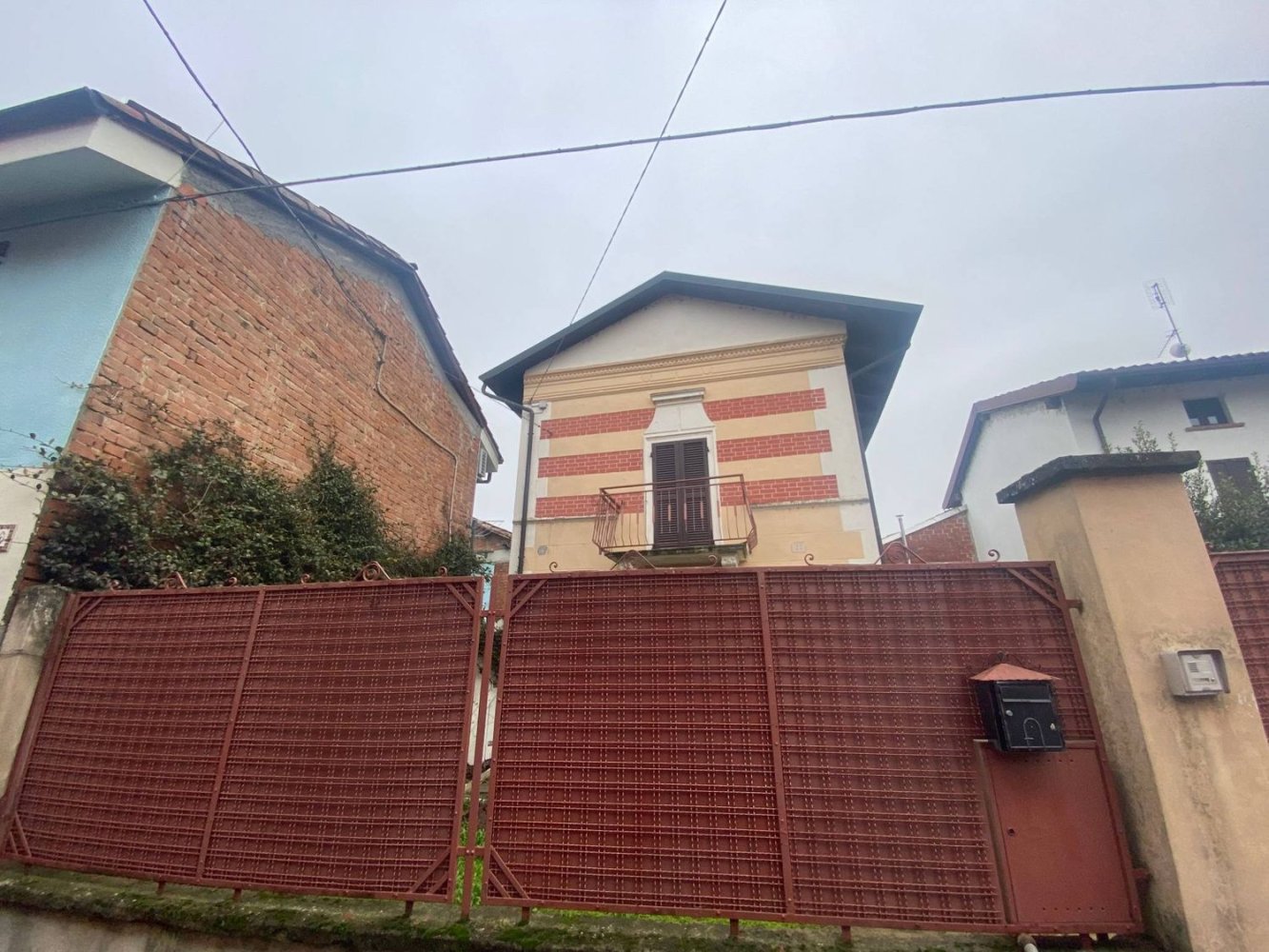 4 rooms House in Alessandria, Italy No. 51407