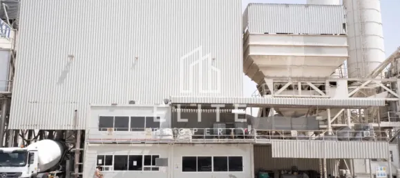 Fábrica en Al Quoz, UAE 8268 m² No. 97757 10