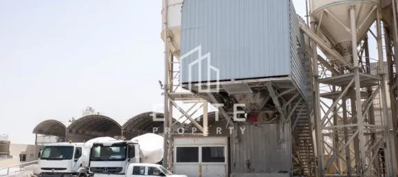 Fábrica en Al Quoz, UAE 8268 m² No. 97757 5