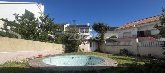 4 bedrooms Villa in Corroios, Portugal No. 208924 18