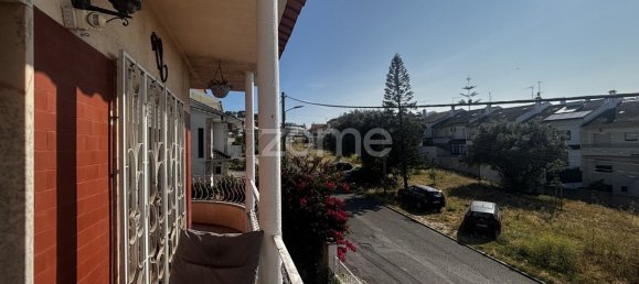 4 bedrooms Villa in Corroios, Portugal No. 208924 15