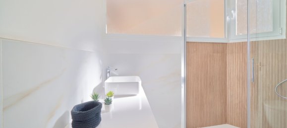 4 bedrooms Apartment in El Limonar, Spain No. 48845 7