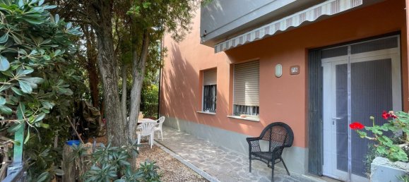 3 bedrooms Apartment in Ravenna, Italy No. 374611 2