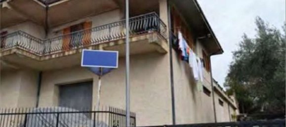 6 rooms Apartment in Carolei, Italy No. 185409 12
