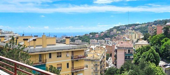 3 rooms Apartment in Genoa, Italy No. 40460 5