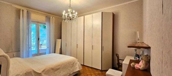3 rooms Apartment in Genoa, Italy No. 40460 11
