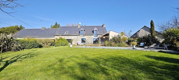 4 bedrooms House in Caro, France No. 201860 6