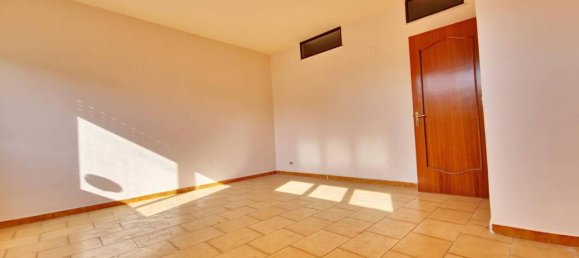 3غرفة شقة في Reggio Calabria, Italy رقم 122644 11