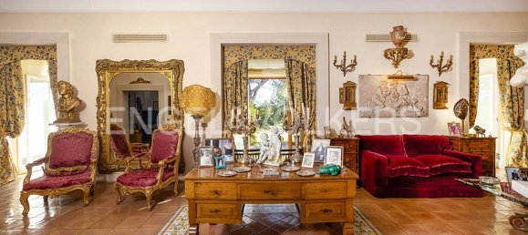 5 bedrooms Villa in Lecce, Italy No. 126679 10