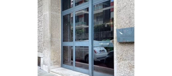 3 rooms Apartment in Rome, Italy No. 30370 19