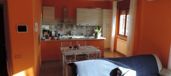 Apartamento T4 em Guidonia Montecelio, Italy N.º 359237 2