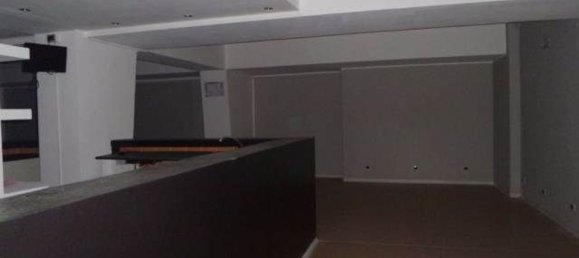 230m² Commercial property in Reggio Calabria, Italy No. 113625 16