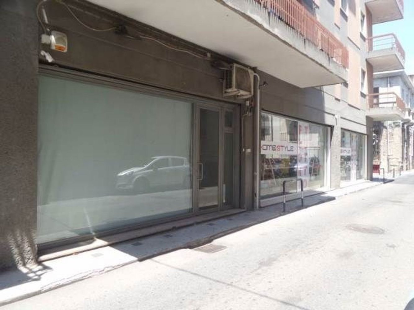 230m² Commercial property in Reggio Calabria, Italy No. 113625