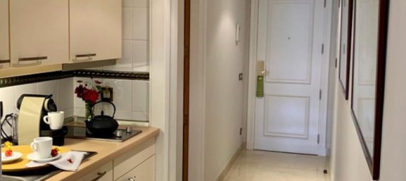 59m² Apartment in Marbella Golden Mile, Spain No. 3336 3