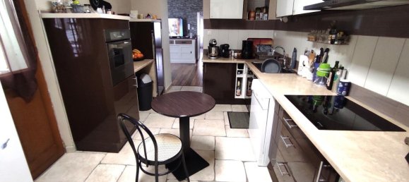 3 chambres Maison de ville à Hagondange, France No. 77253 3