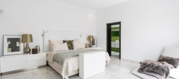 5 bedrooms House in Marbella, Spain No. 146186 6