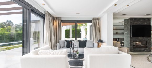 5 bedrooms House in Marbella, Spain No. 146186 13