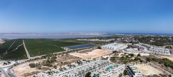 2 bedrooms Apartment in Los Balcones, Spain No. 13469 18