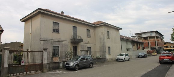 9-Zimmer Haus in Seregno, Italy, Nr. 334599 12