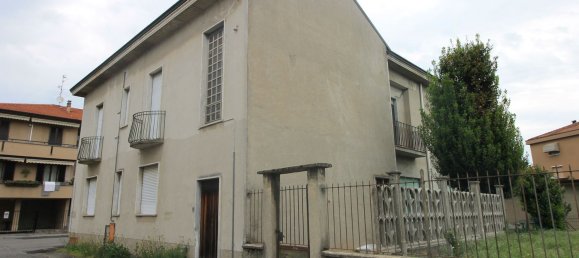 9-Zimmer Haus in Seregno, Italy, Nr. 334599 8