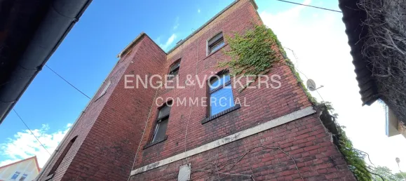 Gebäude in Zwickau, Germany 465m², Nr. 77649 2