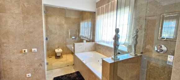 4 bedrooms House in Almancil, Portugal No. 99466 29