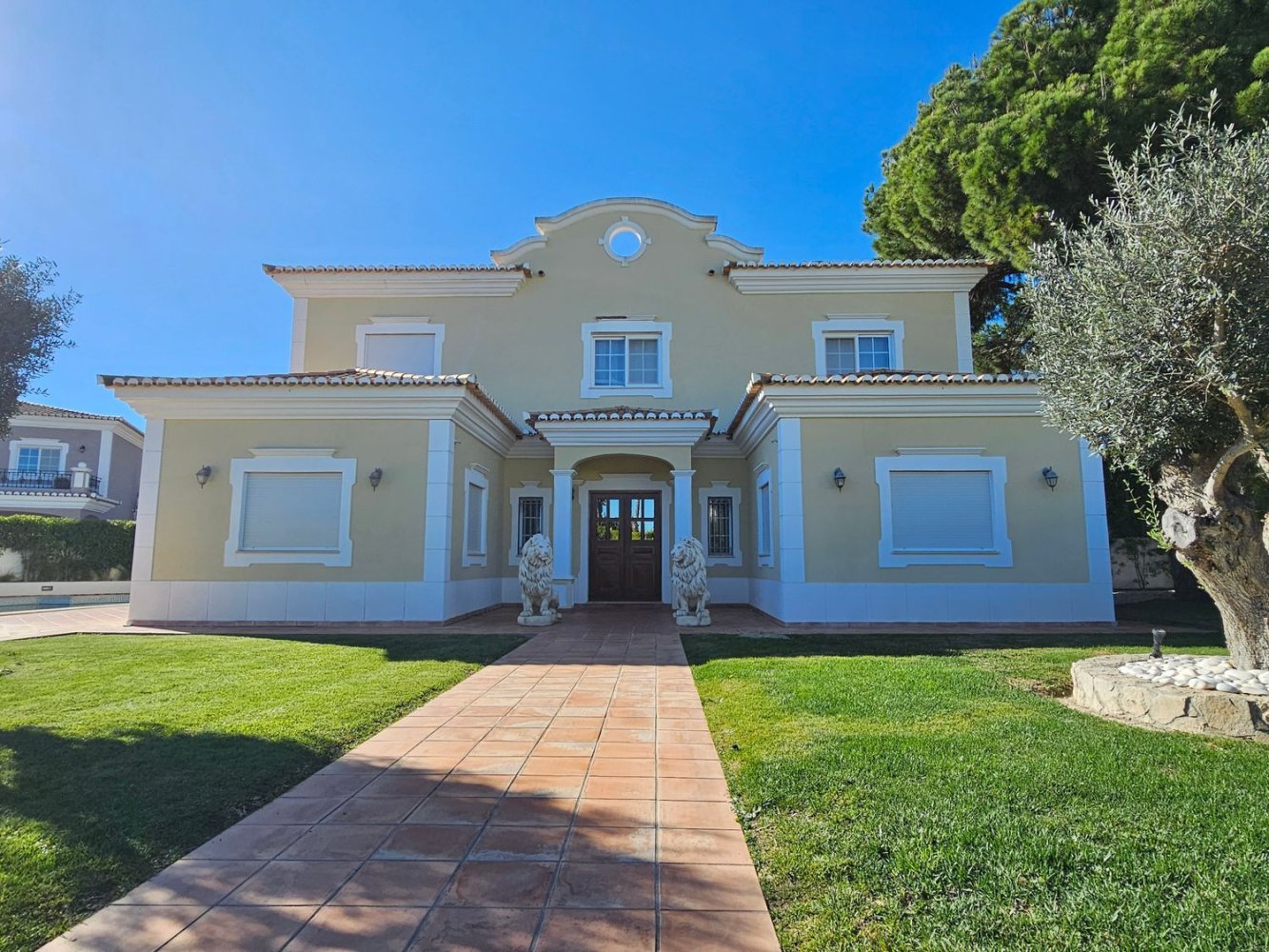 4 bedrooms House in Almancil, Portugal No. 99466