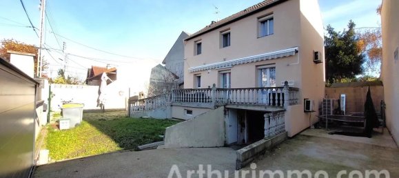 3 غرف نوم منزل في Sevran, France رقم 188182 11