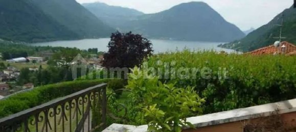 3 bedrooms Villa in Porlezza, Italy No. 3945 4