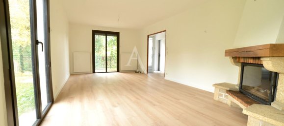4 bedrooms House in Fontenay-sous-Bois, France No. 169729 4