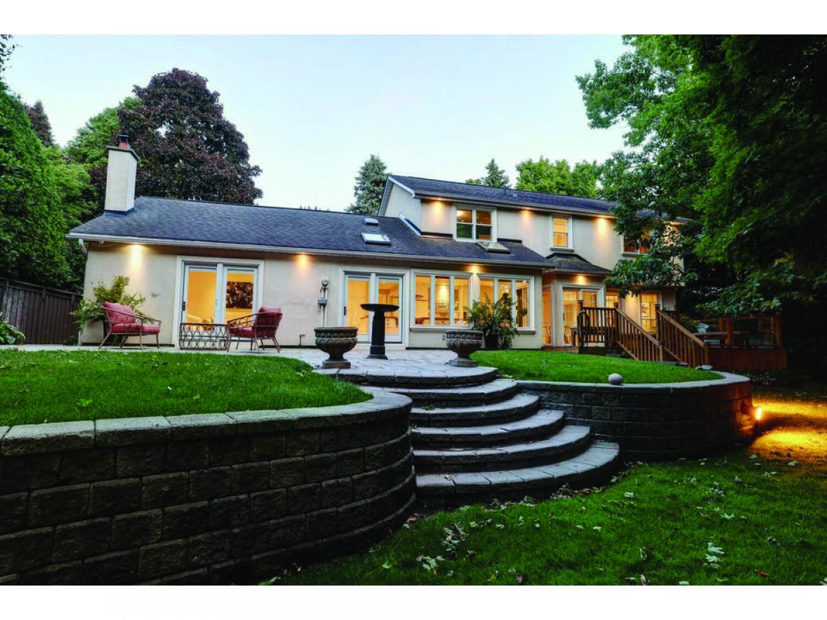 4 bedrooms House in Mississauga, Canada No. 368