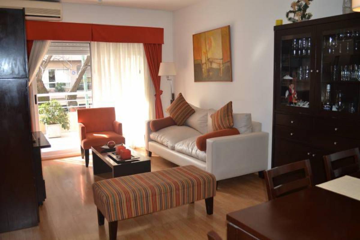 Apartamento de 2 dormitorios en Buenos Aires, Argentina No. 95696