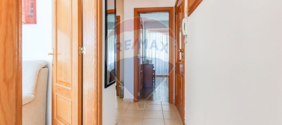 2 Schlafzimmer Doppelhaus in Oeiras, Portugal, Nr. 81595 17